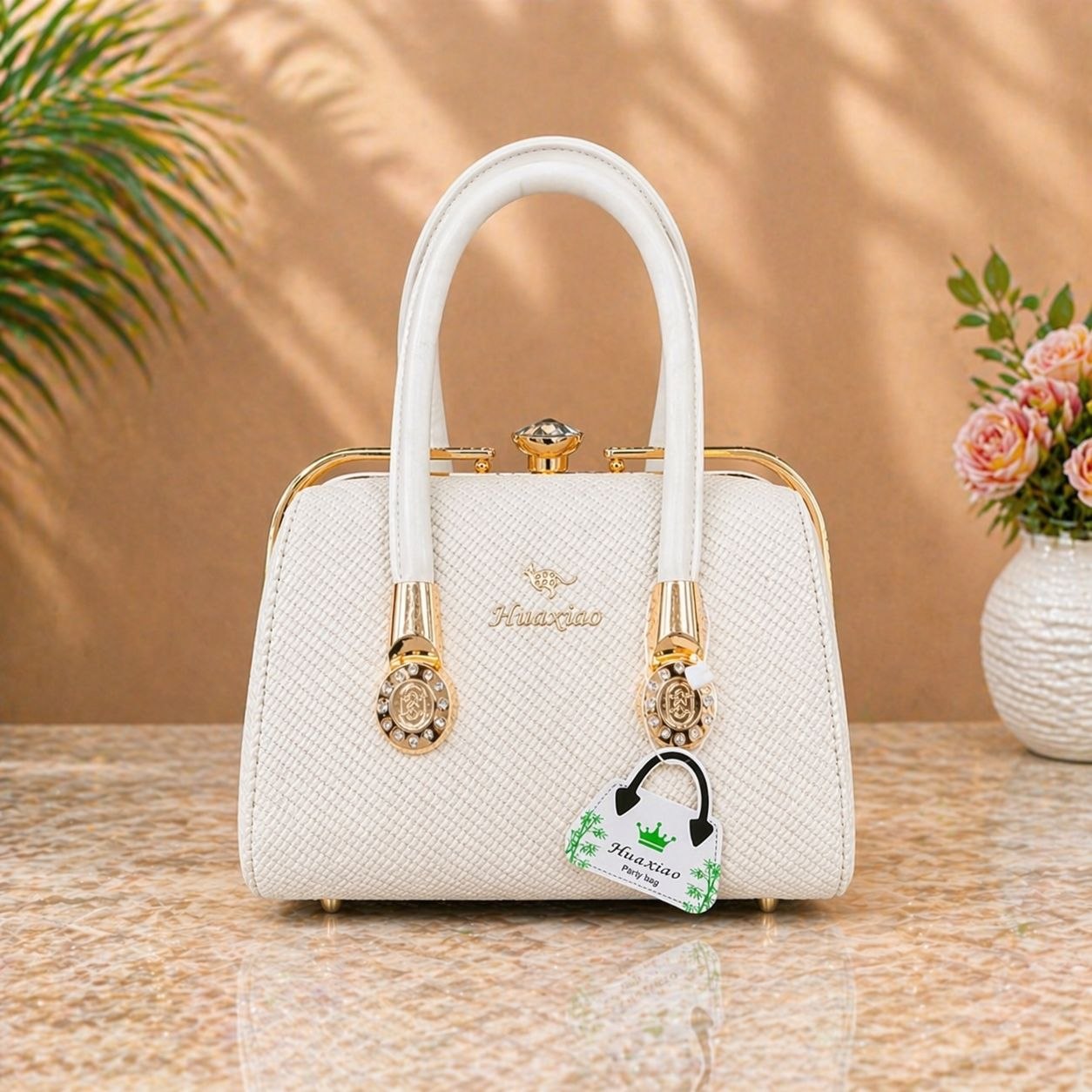 Huaxiao Party Bag for woman.