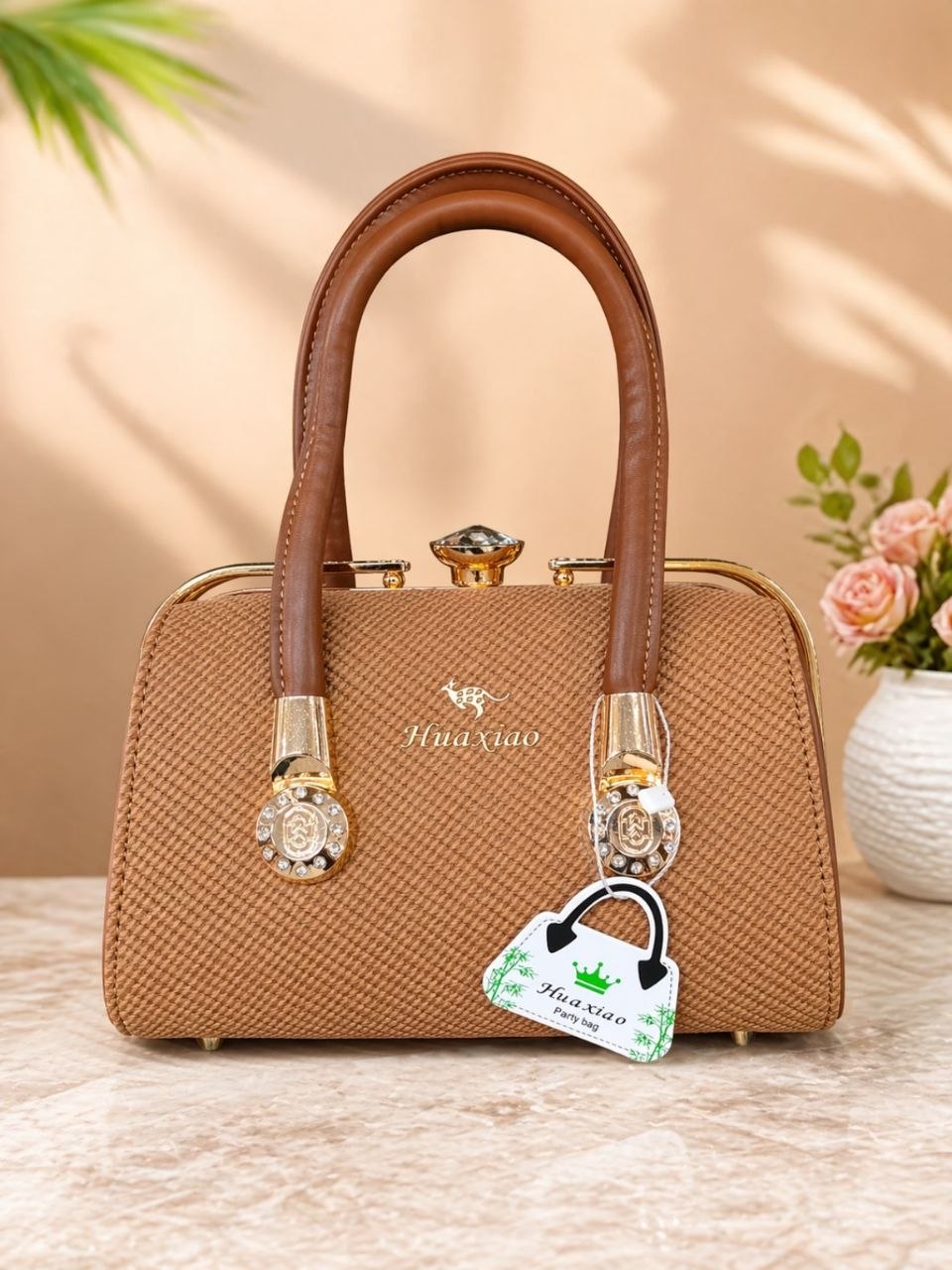 Huaxiao Party Bag for woman.